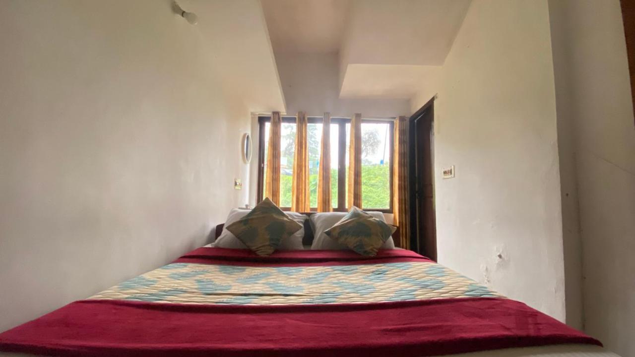 Hotel CAVERI inn Madikeri Exterior foto