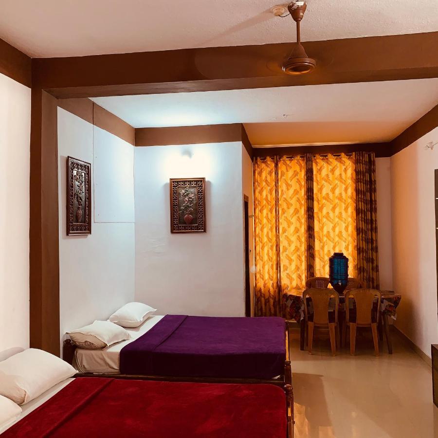 Hotel CAVERI inn Madikeri Exterior foto