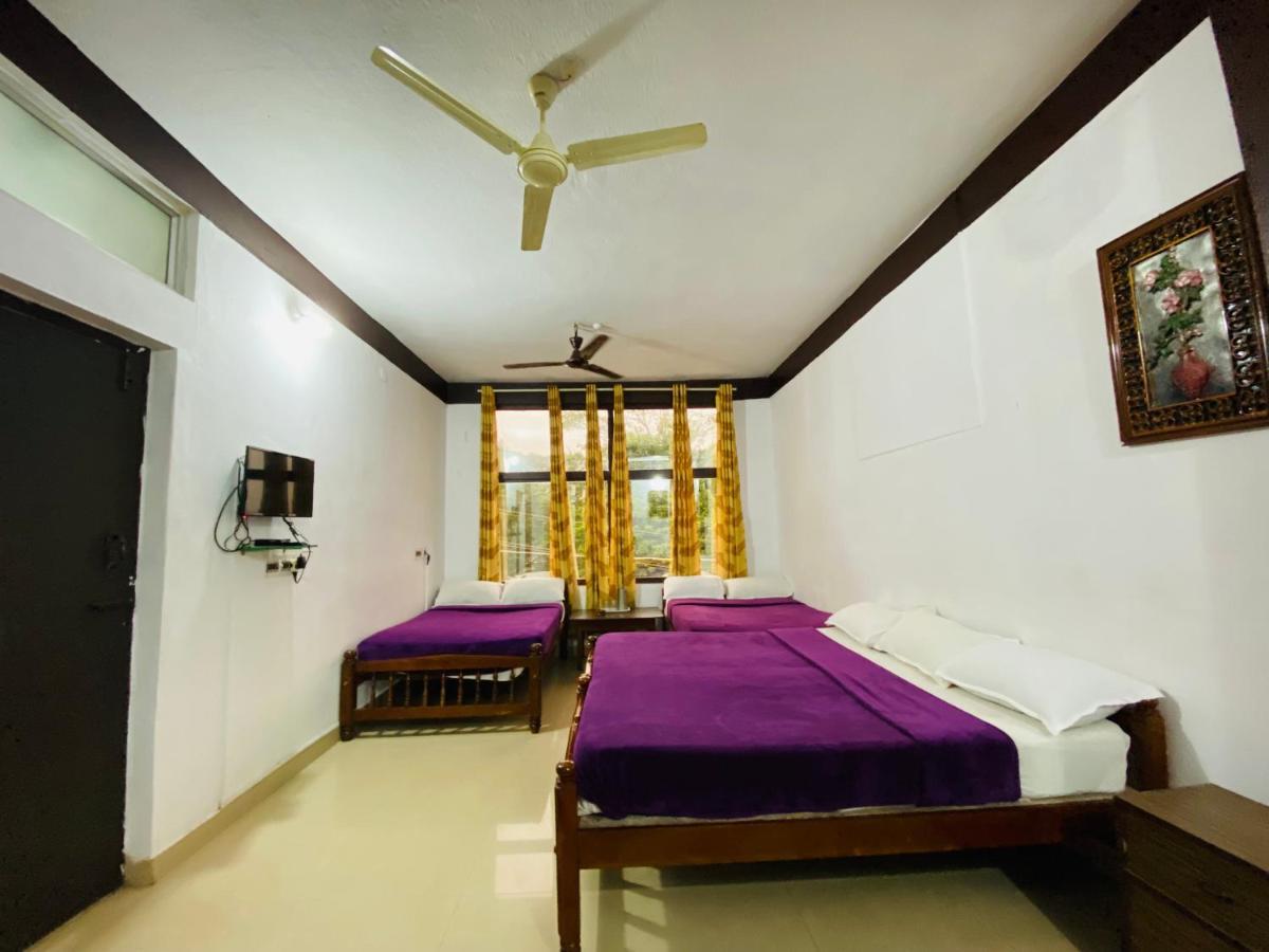 Hotel CAVERI inn Madikeri Exterior foto