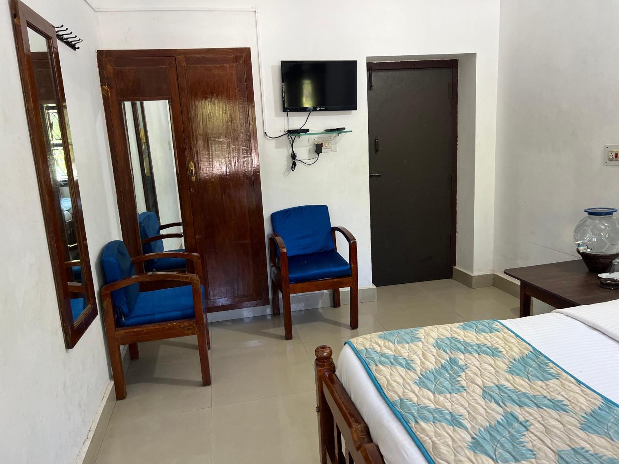 Hotel CAVERI inn Madikeri Exterior foto